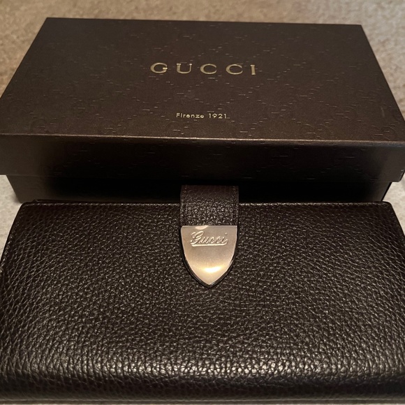 Gucci wallet - Picture 1 of 7